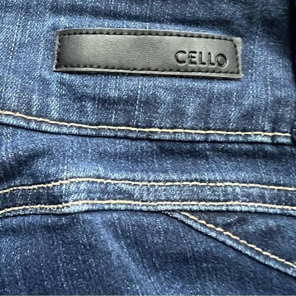 Cello High Rise Skinny Jeans Frayed Hem Lightly Distressed Size 9 Dark Blue - Picture 8 of 12